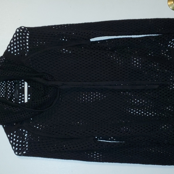 Prana women's M black scoop knit punch hole Sweater shirt. - Picture 6 of 9